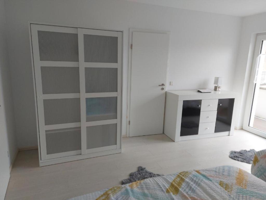Several Different Rooms, Newly Furnished, In A New House In Vichten Buitenkant foto