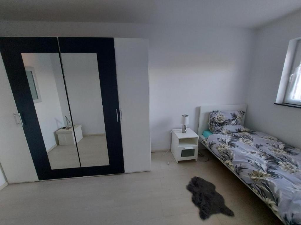 Several Different Rooms, Newly Furnished, In A New House In Vichten Buitenkant foto