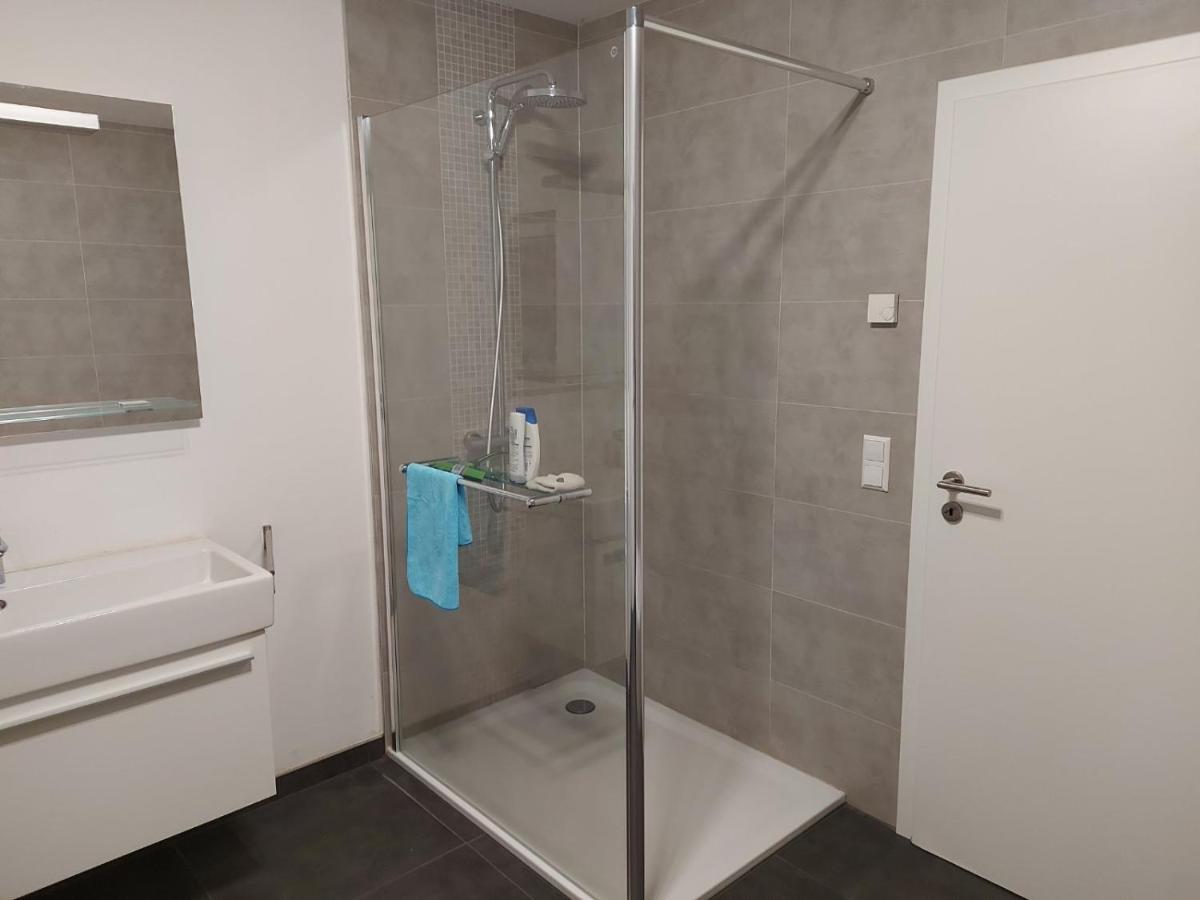 Several Different Rooms, Newly Furnished, In A New House In Vichten Buitenkant foto